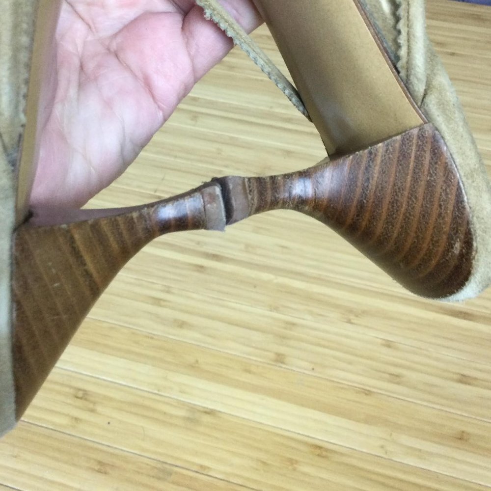 Bettye Muller Cream Suede Slide Sandals 40 - Picture 9 of 10